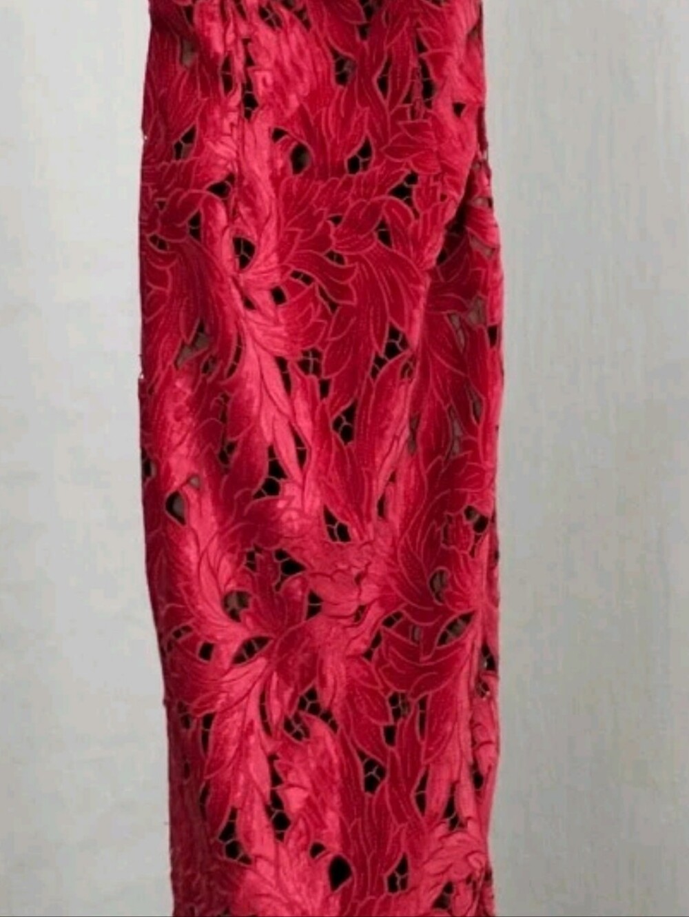 NWOT House Of CB Tiff XS Red Lace Bow Velvet Evening Gown Maxi Cherry Holly - Picture 3 of 7
